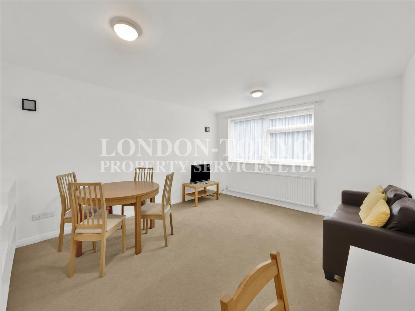 Woodside Grange Road, N12